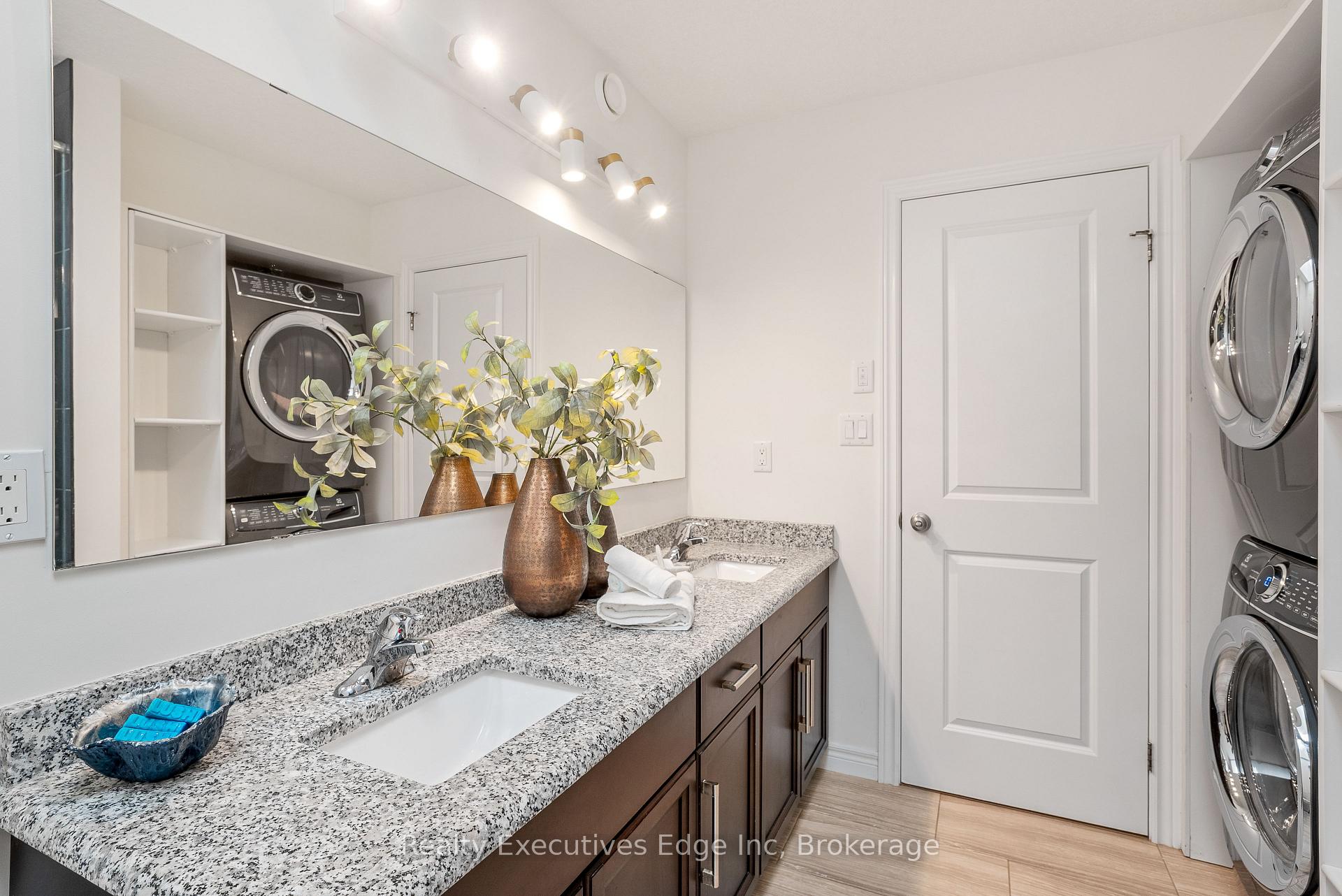 Photo 26 of 145 Rivertrail Avenue, Kitchener — HOMEH