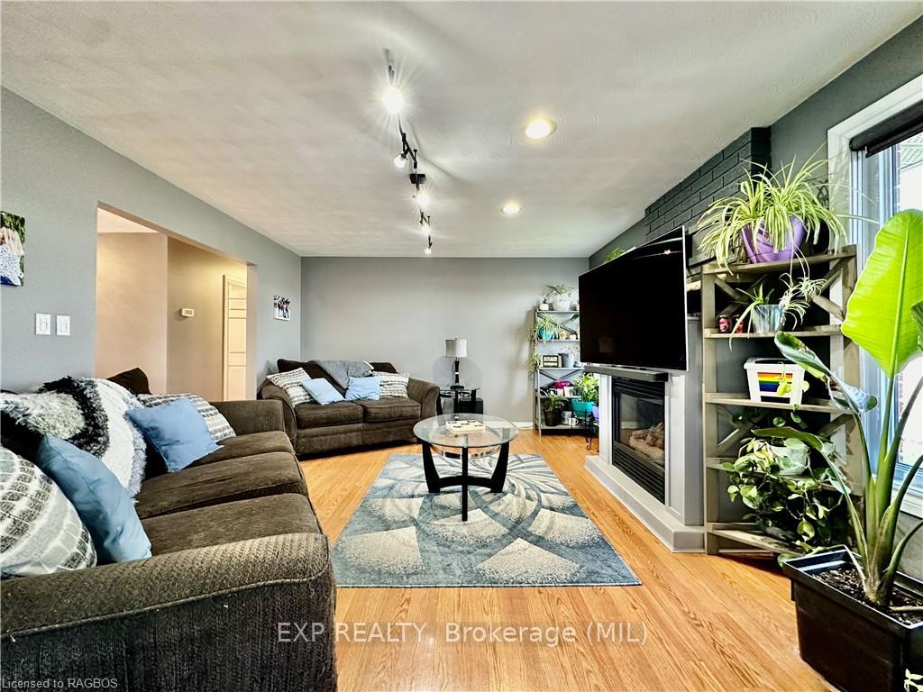 Photo 9 of 21 2ND Street Crescent, Hanover — HOMEH
