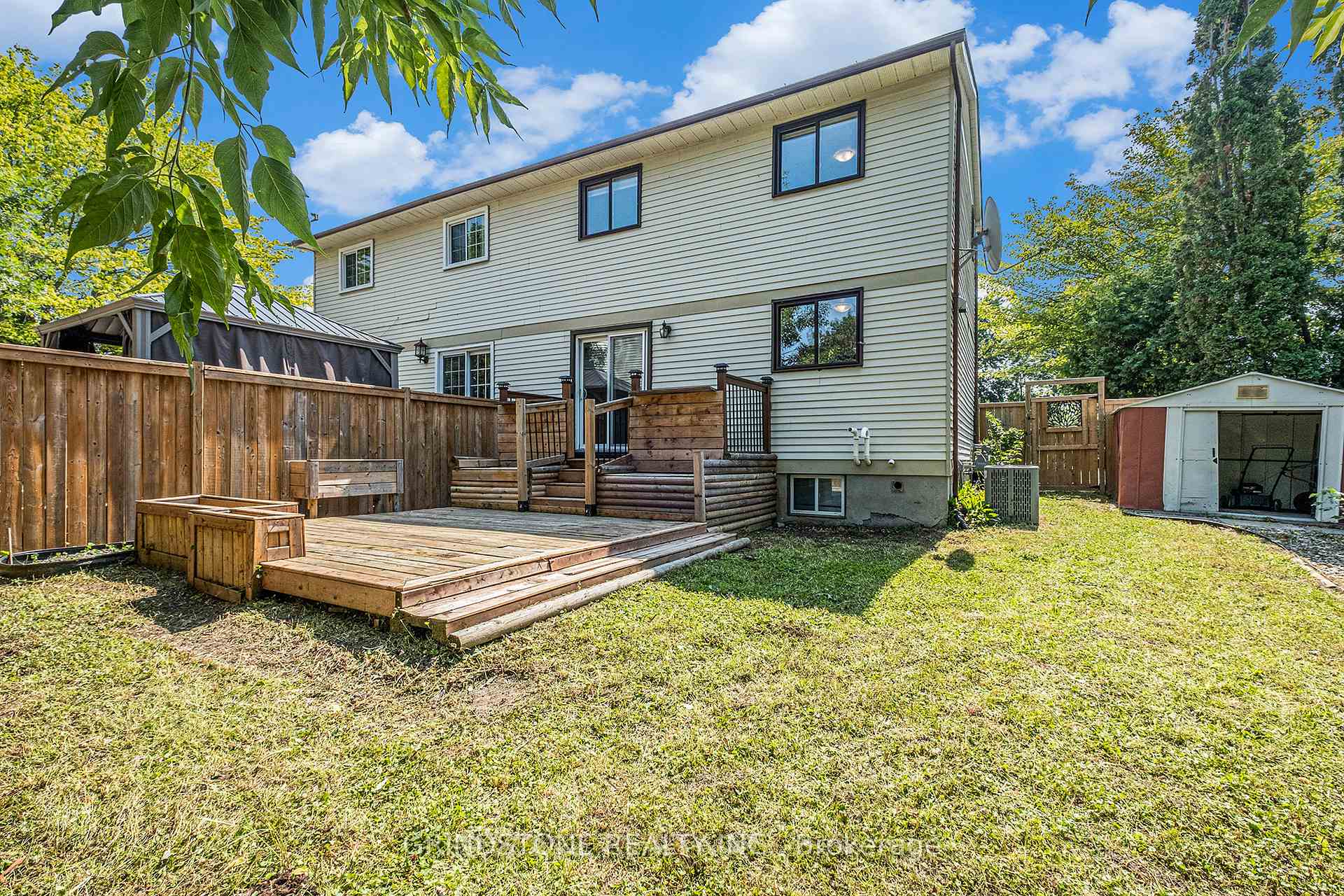 Photo 26 of 3 Winchester Drive, Ottawa, Kanata - Glencairn/Hazeldean — HOMEH