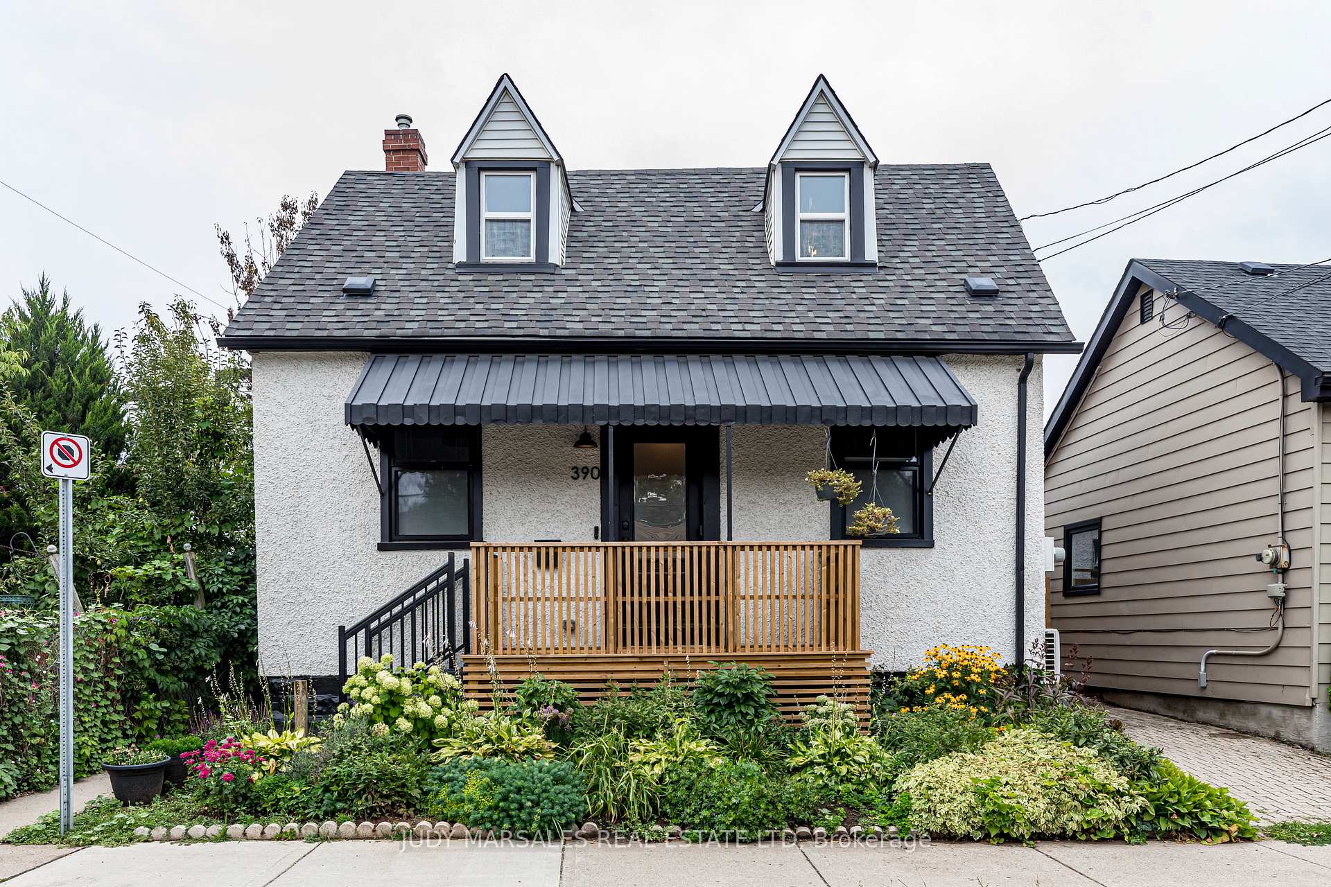 Photo 1 of 390 Bay Street N, Hamilton, North End — HOMEH