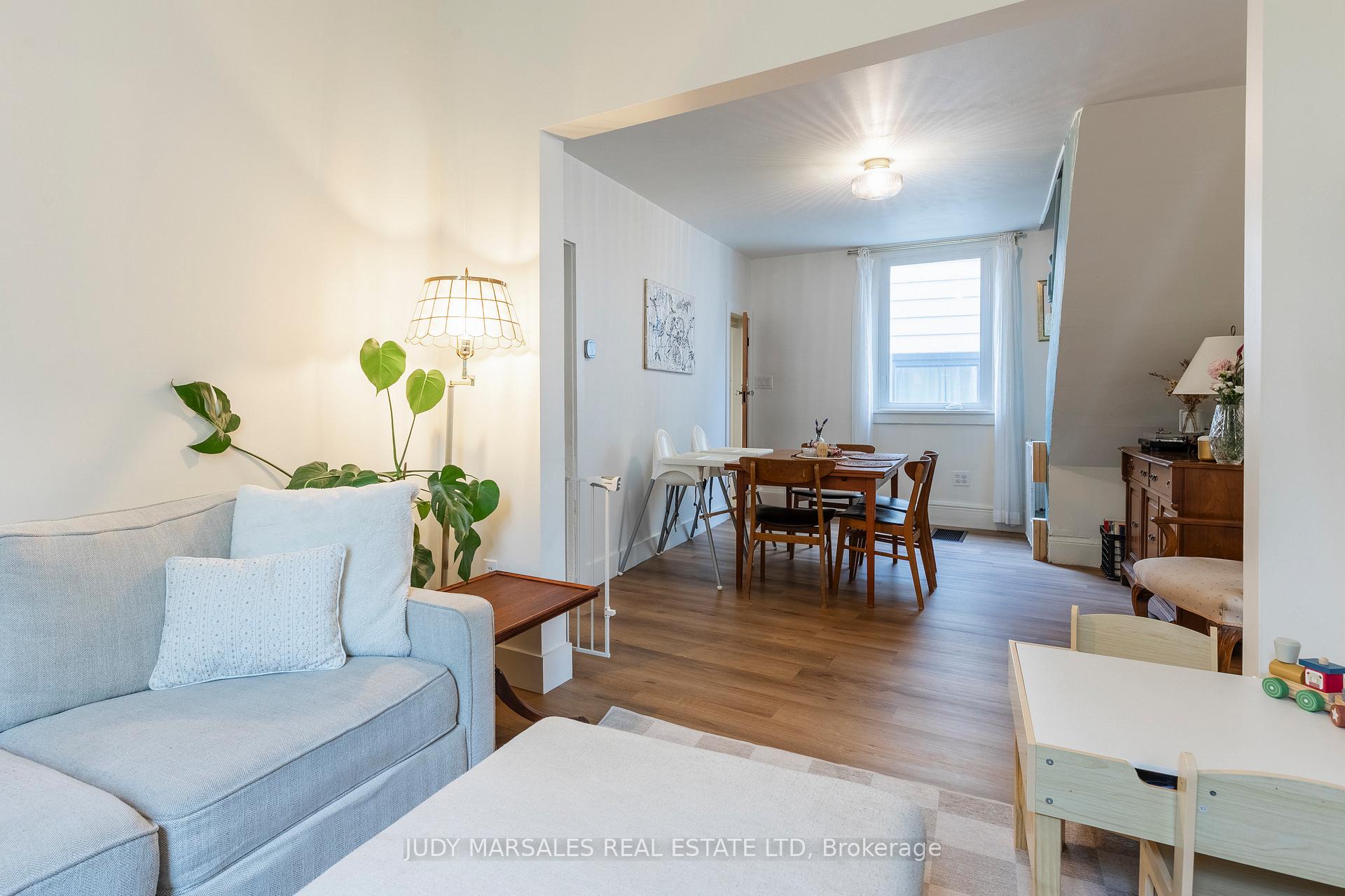 Photo 11 of 390 Bay Street N, Hamilton, North End — HOMEH