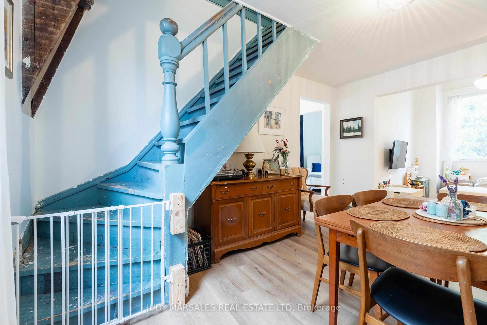 Photo 15 of 390 Bay Street N, Hamilton, North End — HOMEH