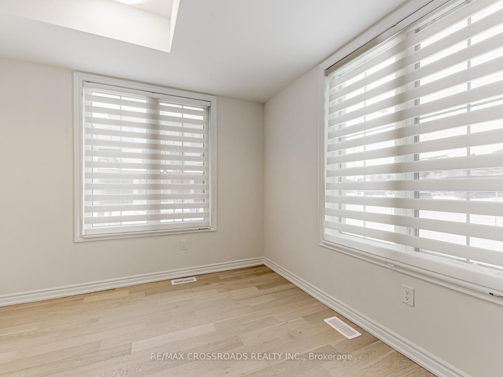 Photo 9 of 288 Beaverbrae Drive, Markham, Victoria Square — HOMEH