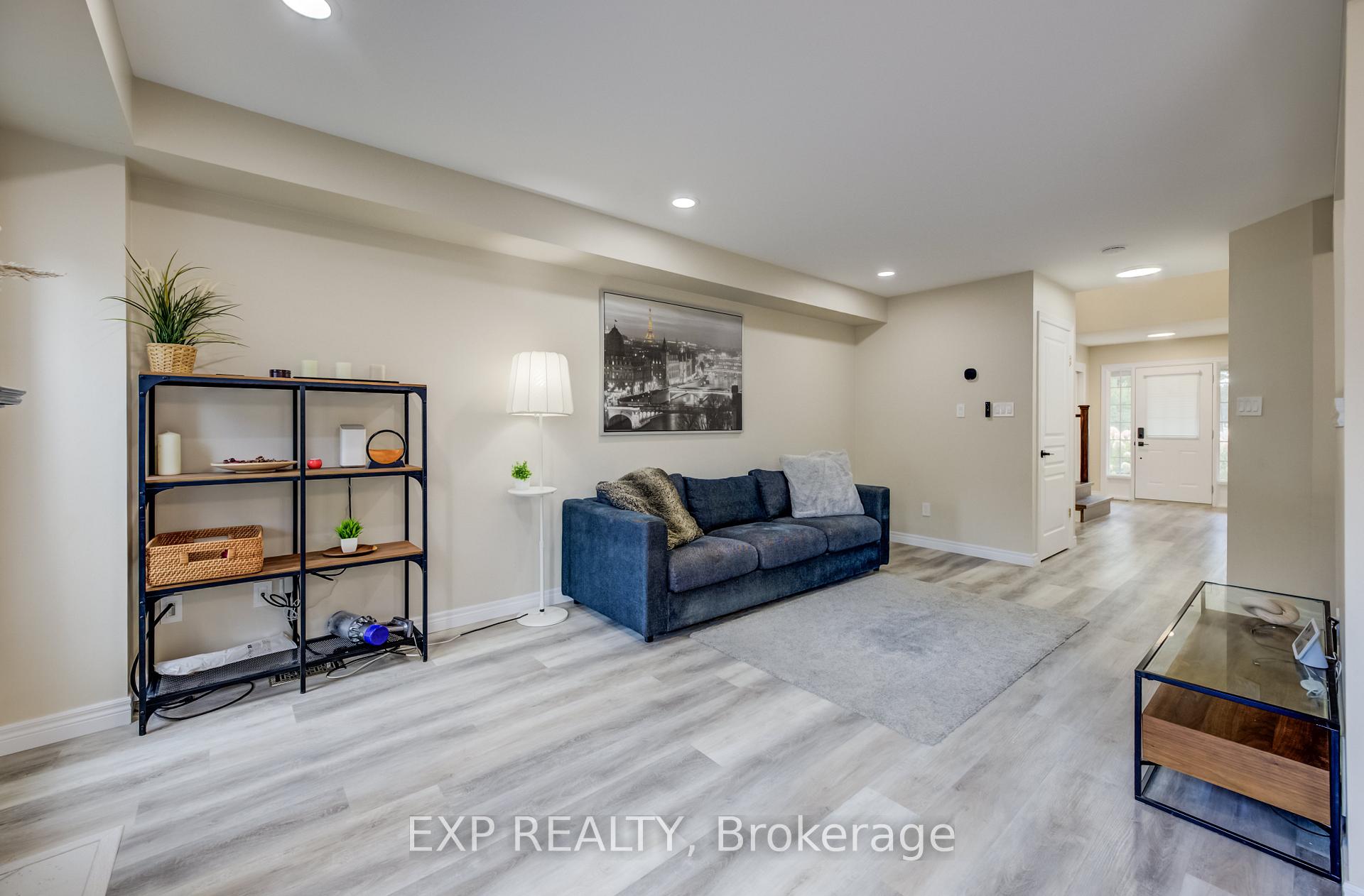 Photo 11 of 117 Sims Estate Drive, Kitchener — HOMEH