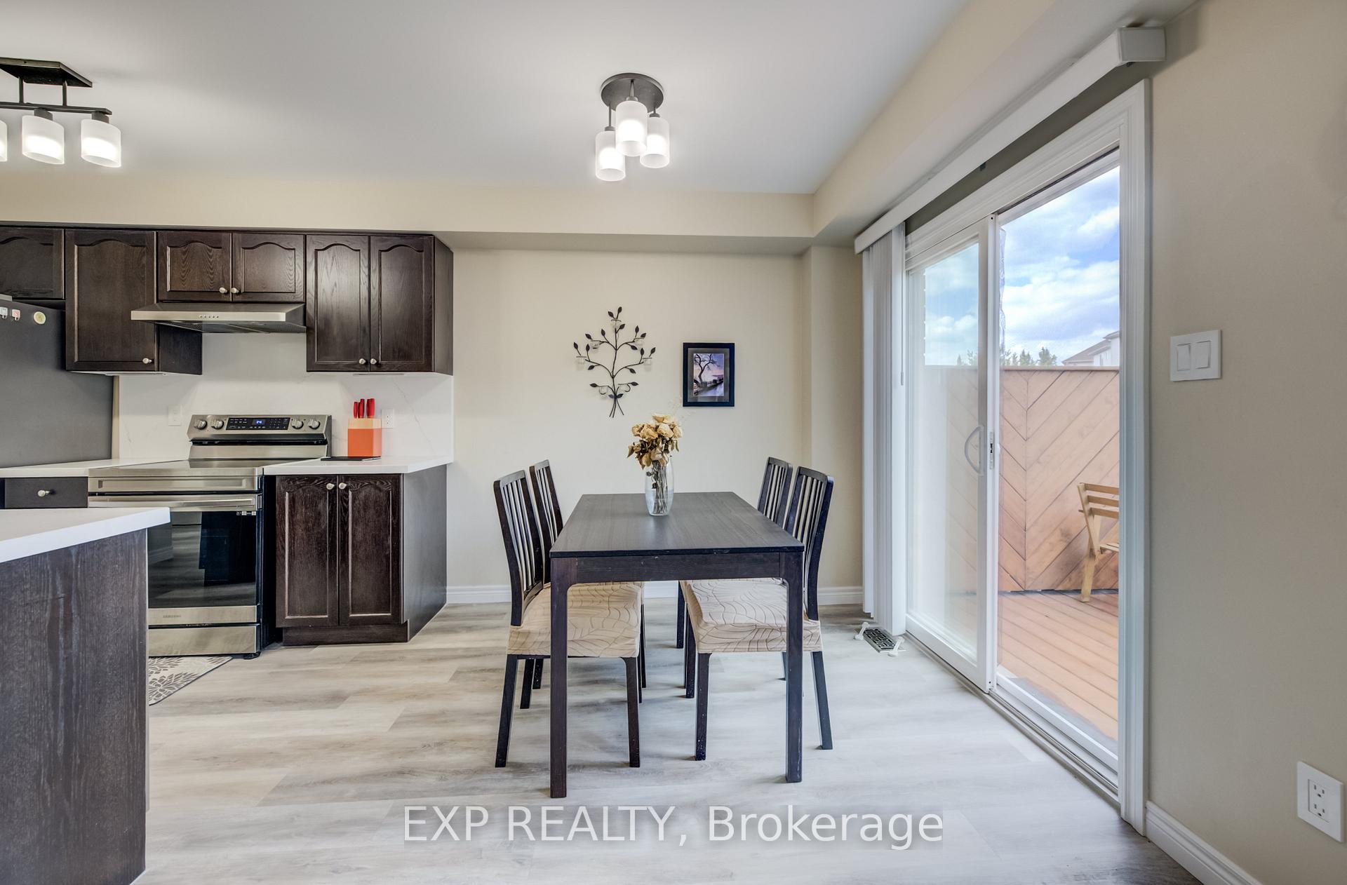 Photo 12 of 117 Sims Estate Drive, Kitchener — HOMEH