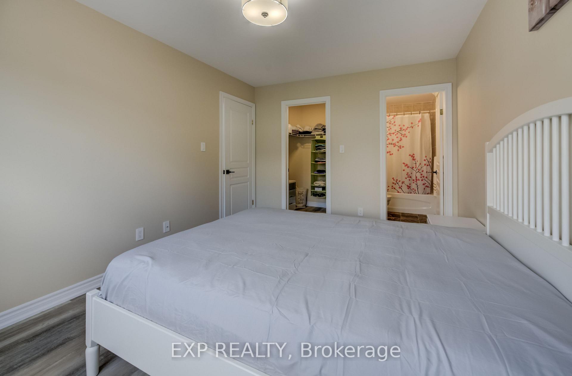 Photo 30 of 117 Sims Estate Drive, Kitchener — HOMEH