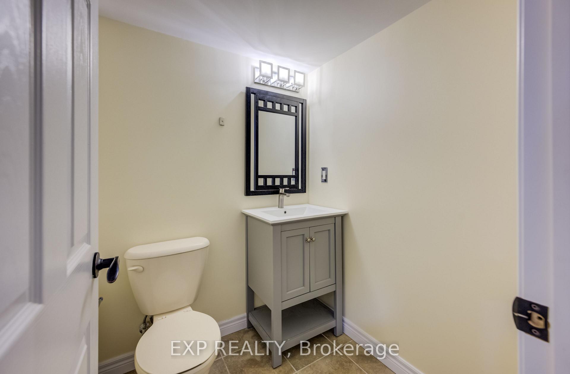 Photo 35 of 117 Sims Estate Drive, Kitchener — HOMEH