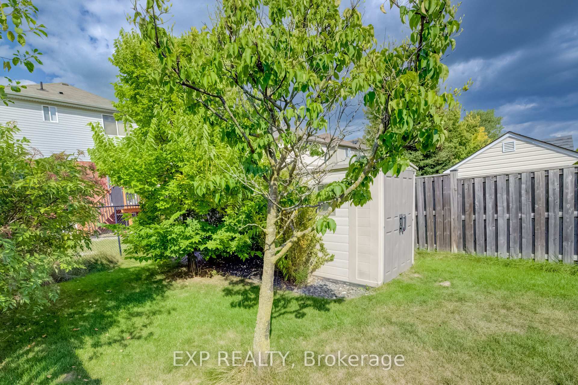 Photo 40 of 117 Sims Estate Drive, Kitchener — HOMEH