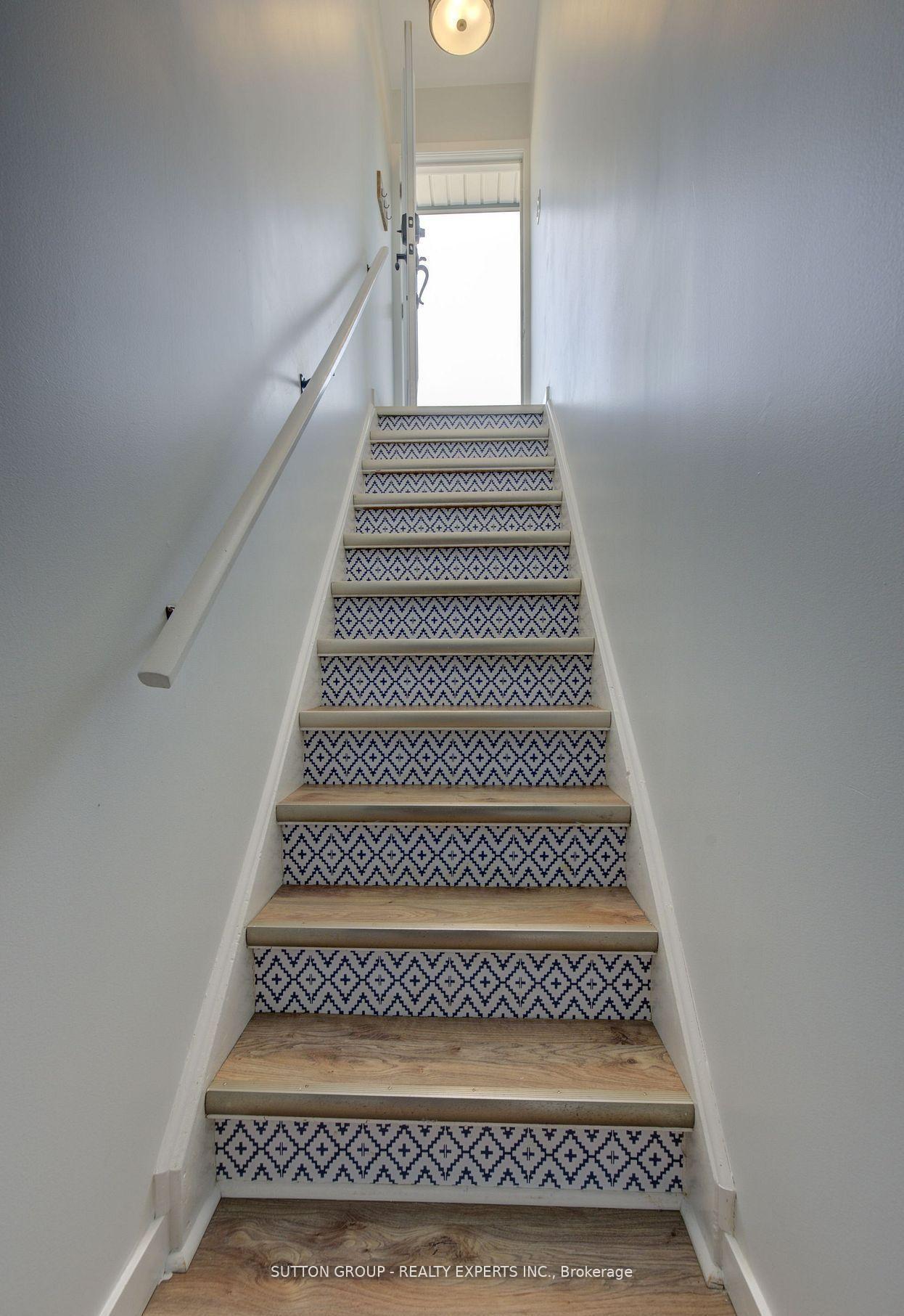 Photo 4 of Unit Bsmnt, 18 Jay Court, Kitchener — HOMEH