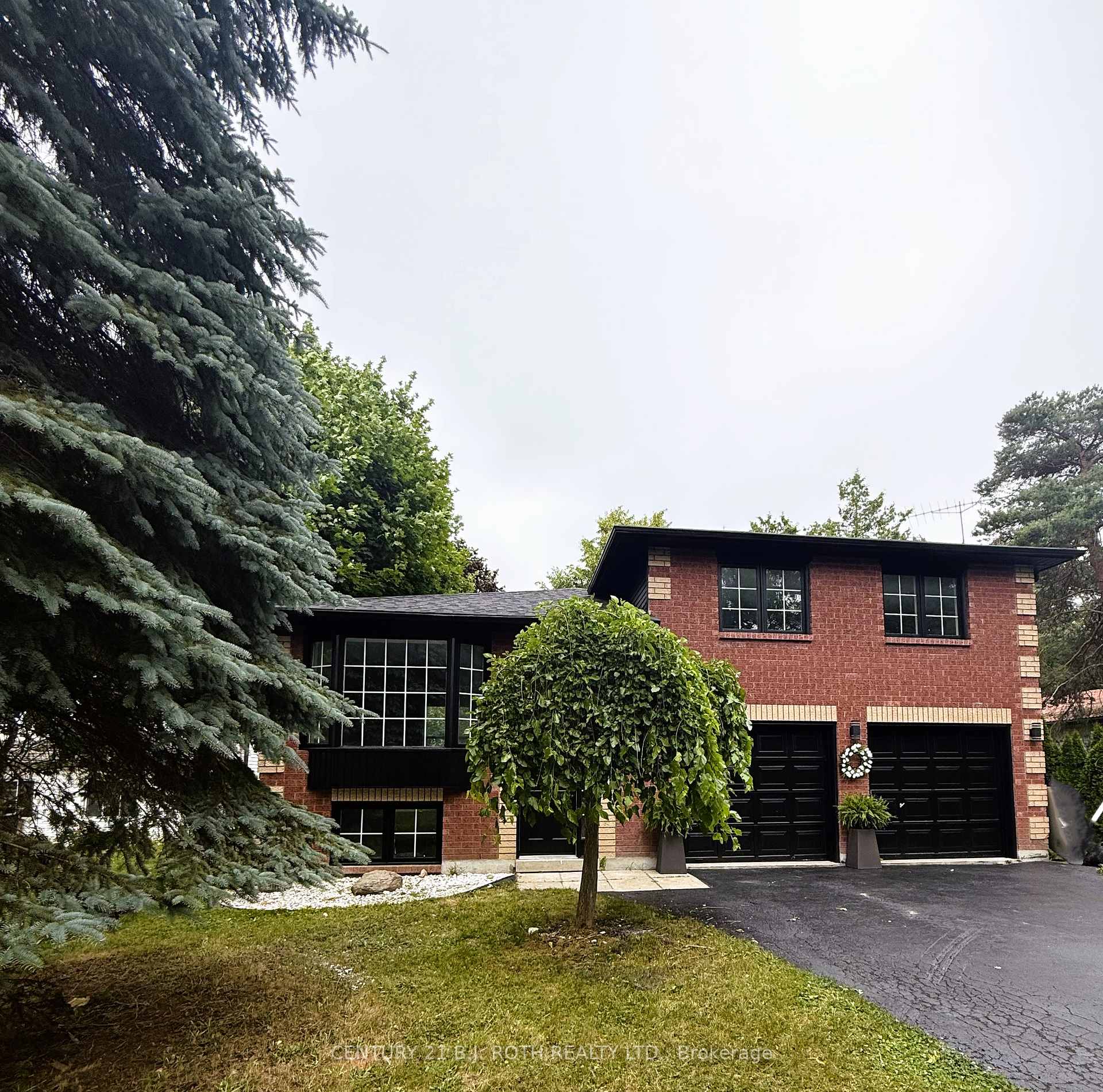 Photo 1 of 2155 Raynor Court, Innisfil, Alcona — HOMEH
