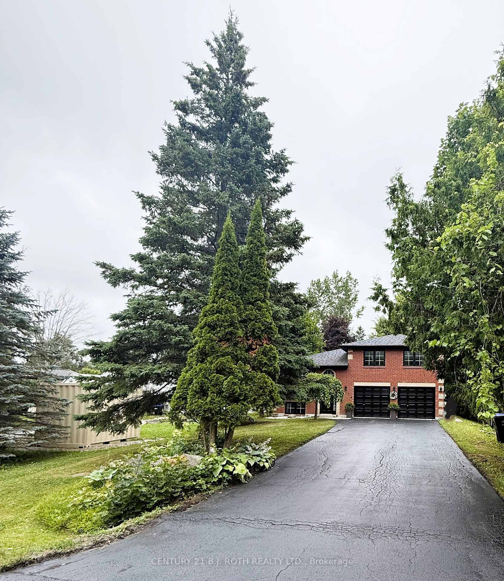 Photo 2 of 2155 Raynor Court, Innisfil, Alcona — HOMEH