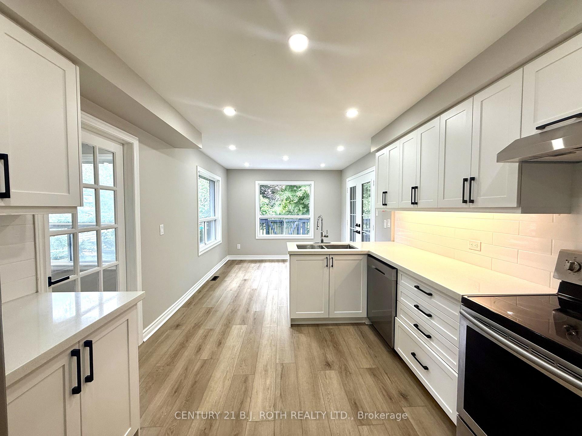 Photo 11 of 2155 Raynor Court, Innisfil, Alcona — HOMEH