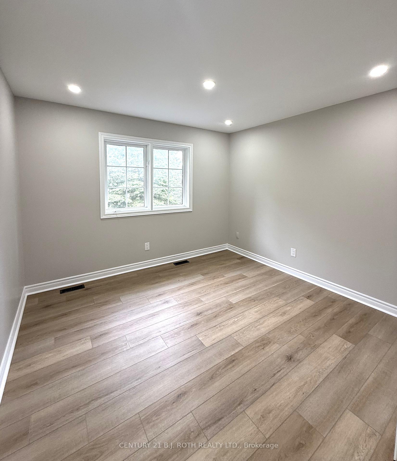 Photo 20 of 2155 Raynor Court, Innisfil, Alcona — HOMEH