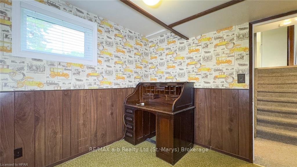 Photo 30 of 110 Kent Avenue, Lucan Biddulph, Lucan — HOMEH