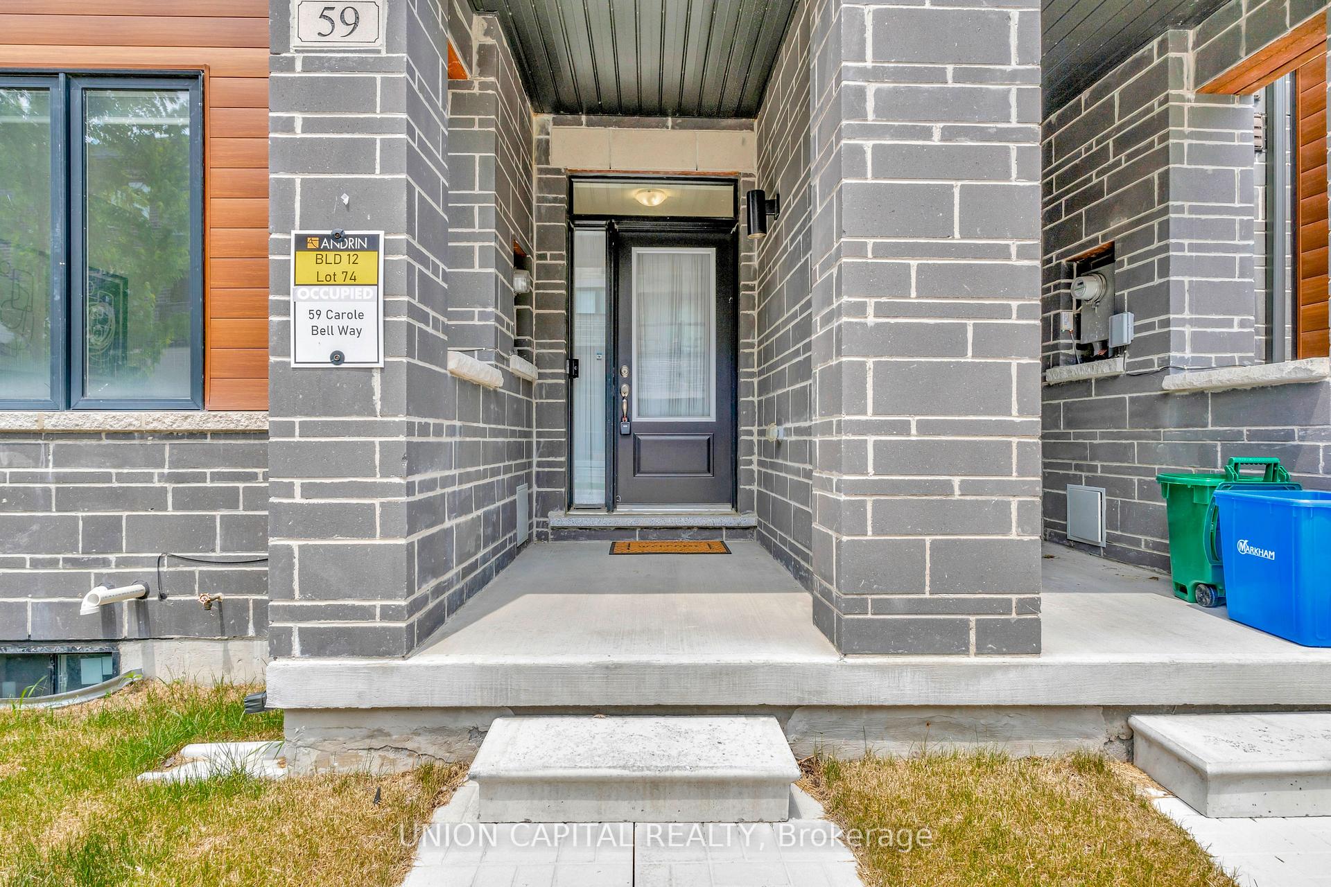 Photo 2 of 59 Carole Bell Way, Markham, Wismer — HOMEH