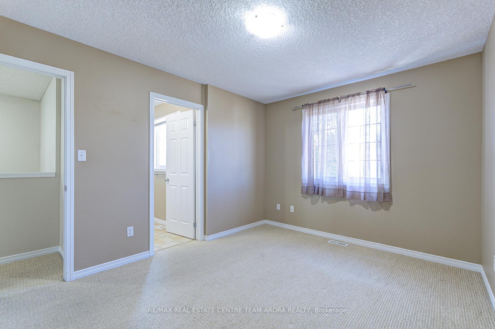 Photo 28 of 164 Windale Crescent, Kitchener, Laurentian Hills — HOMEH