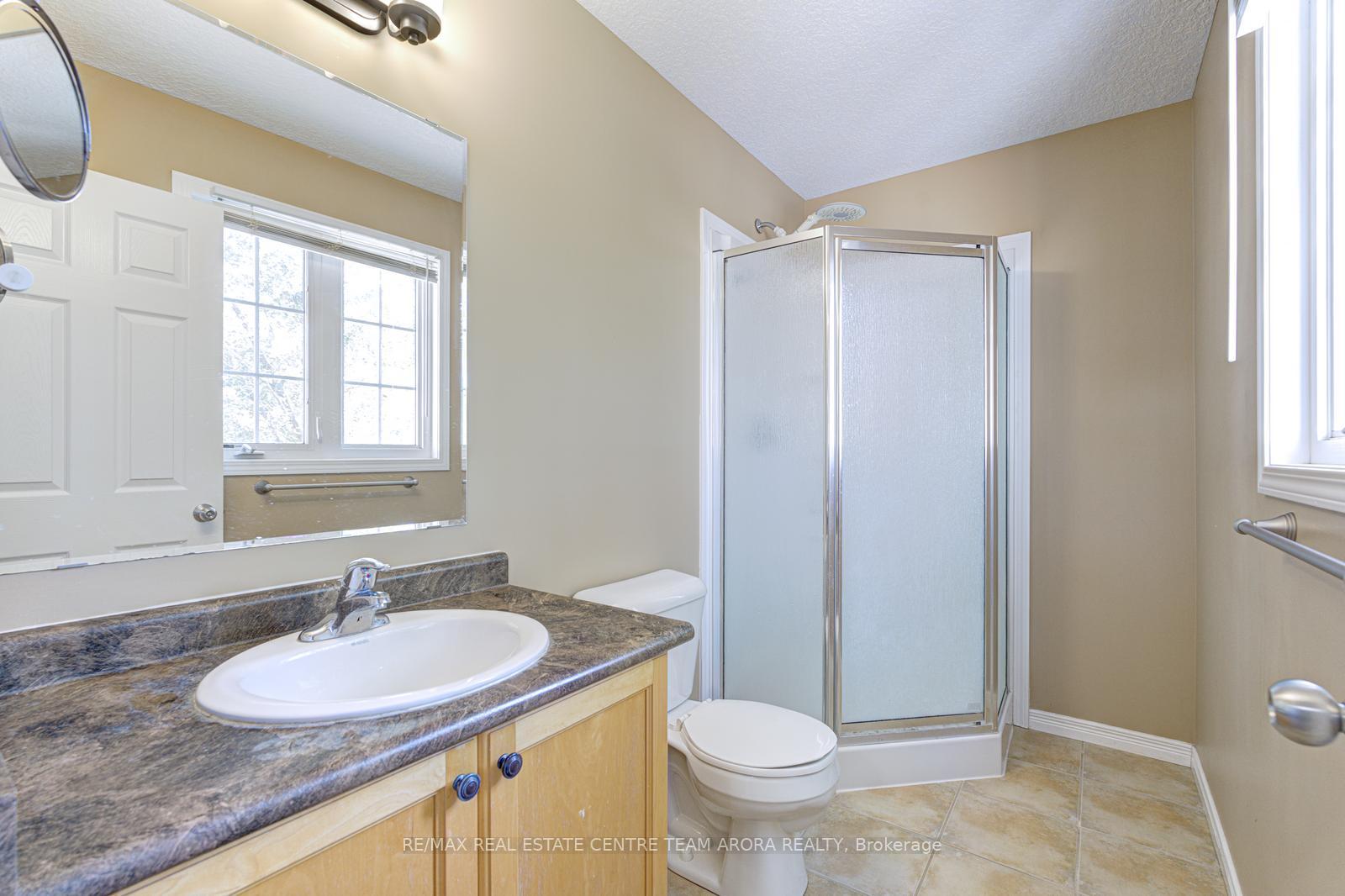 Photo 30 of 164 Windale Crescent, Kitchener, Laurentian Hills — HOMEH