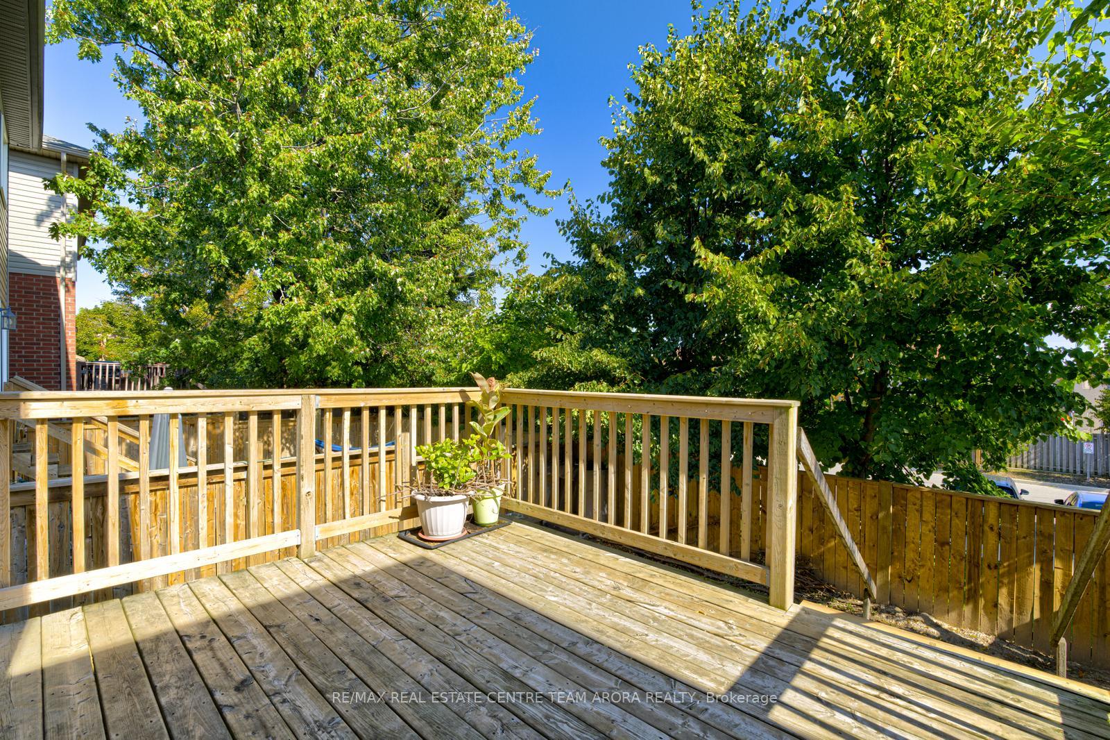 Photo 32 of 164 Windale Crescent, Kitchener, Laurentian Hills — HOMEH