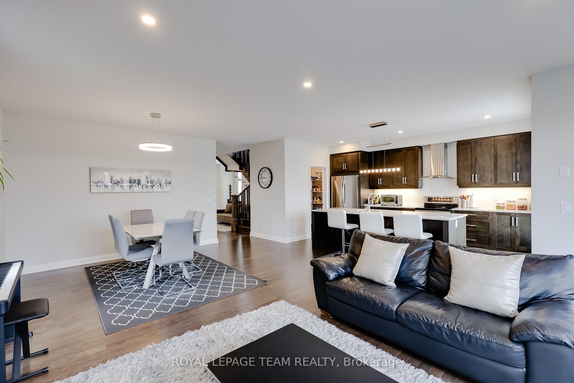 Photo 14 of 22 Greensand Place, Ottawa, Kanata - Kanata Lakes/Heritage Hills — HOMEH