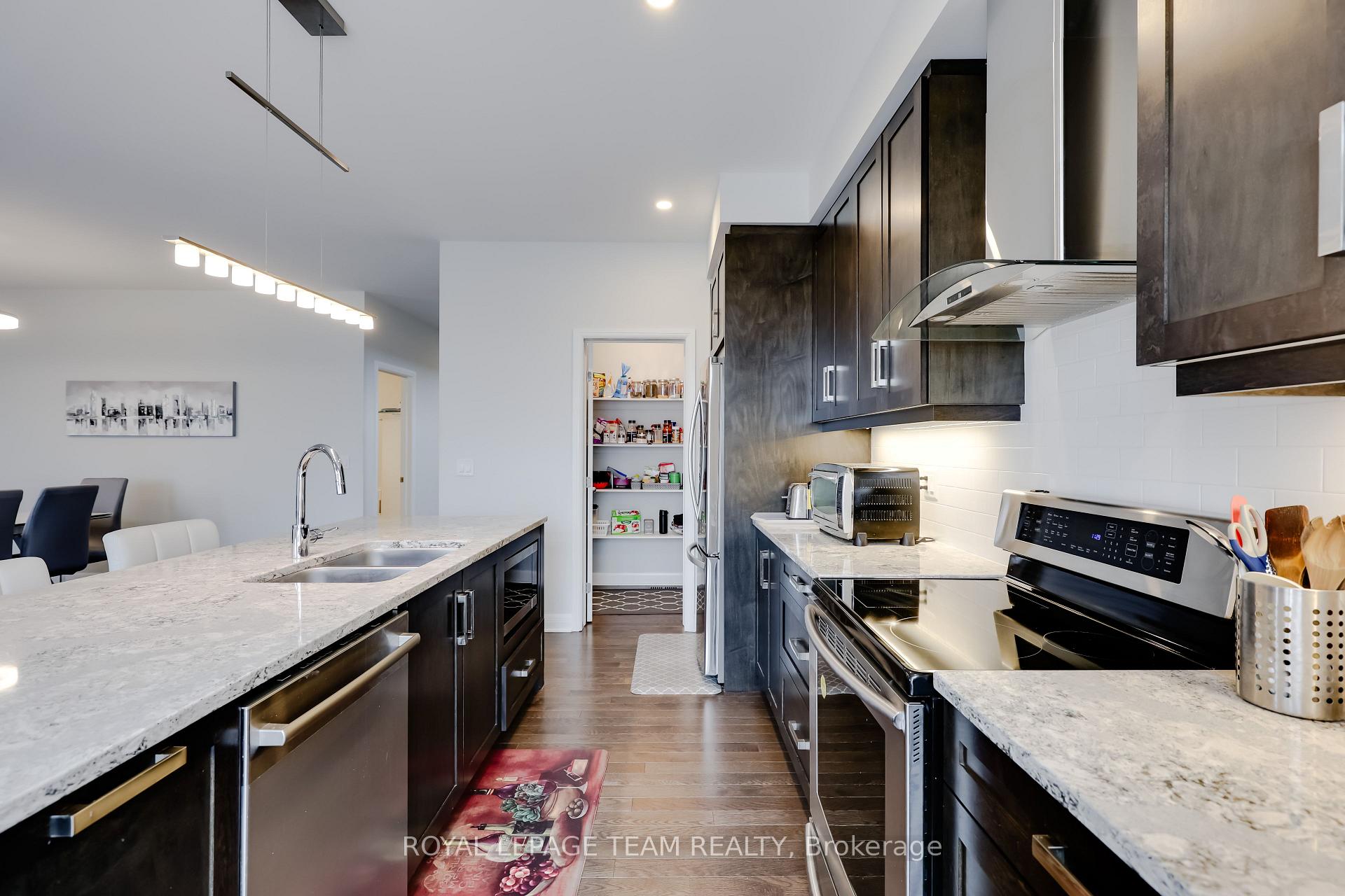 Photo 16 of 22 Greensand Place, Ottawa, Kanata - Kanata Lakes/Heritage Hills — HOMEH