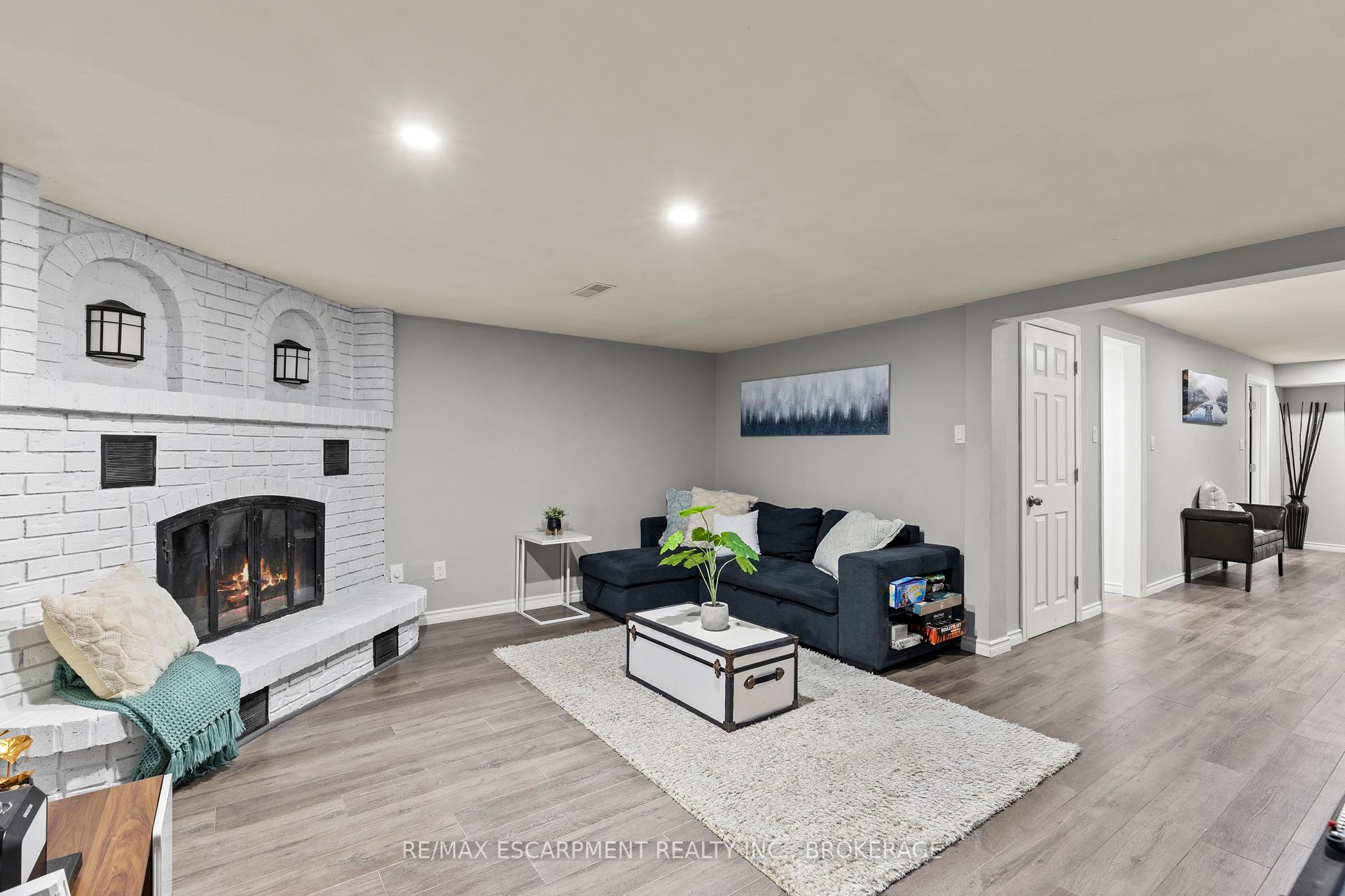 Photo 26 of 64 Athenia Drive, Hamilton, Stoney Creek Mountain — HOMEH