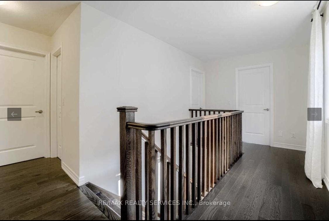 Photo 5 of 16 Stonehill Avenue, Kitchener, Huron Park — HOMEH