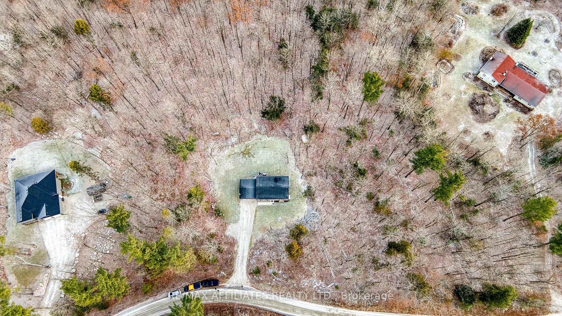 Photo 2 of 804 Darling Road, Lanark Highlands, Lanark Highlands (Lanark) Twp — HOMEH