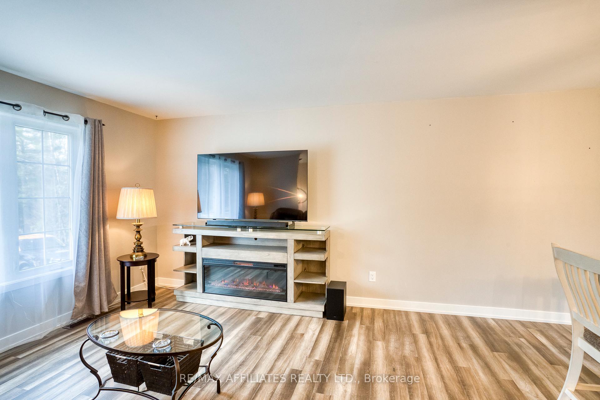 Photo 8 of 804 Darling Road, Lanark Highlands, Lanark Highlands (Lanark) Twp — HOMEH