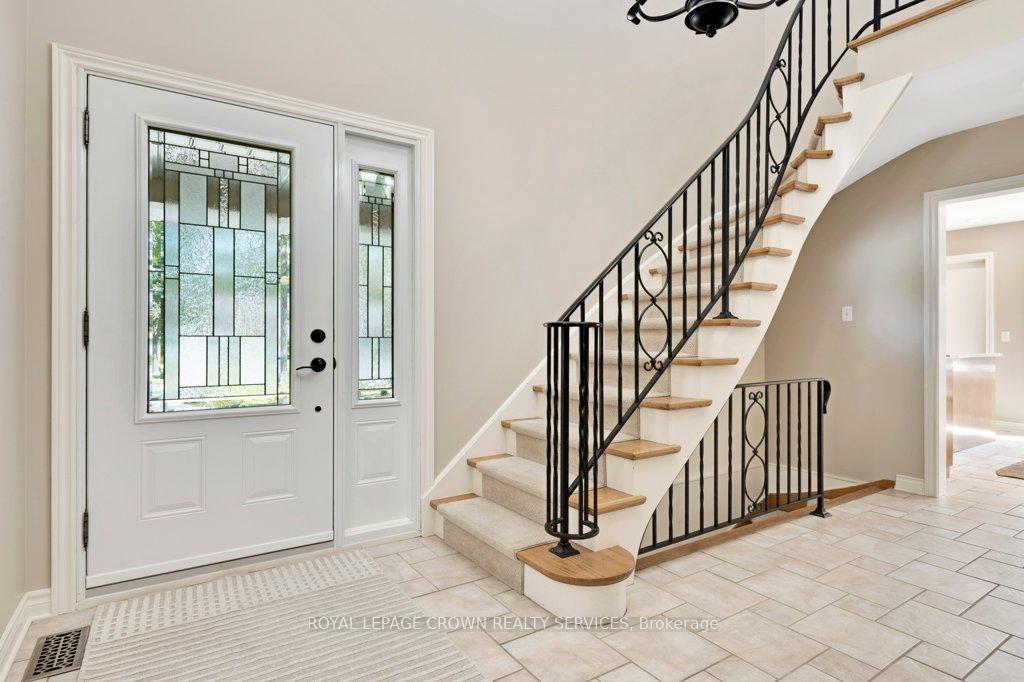 Photo 4 of 173 Ripplewood Crescent, Kitchener — HOMEH