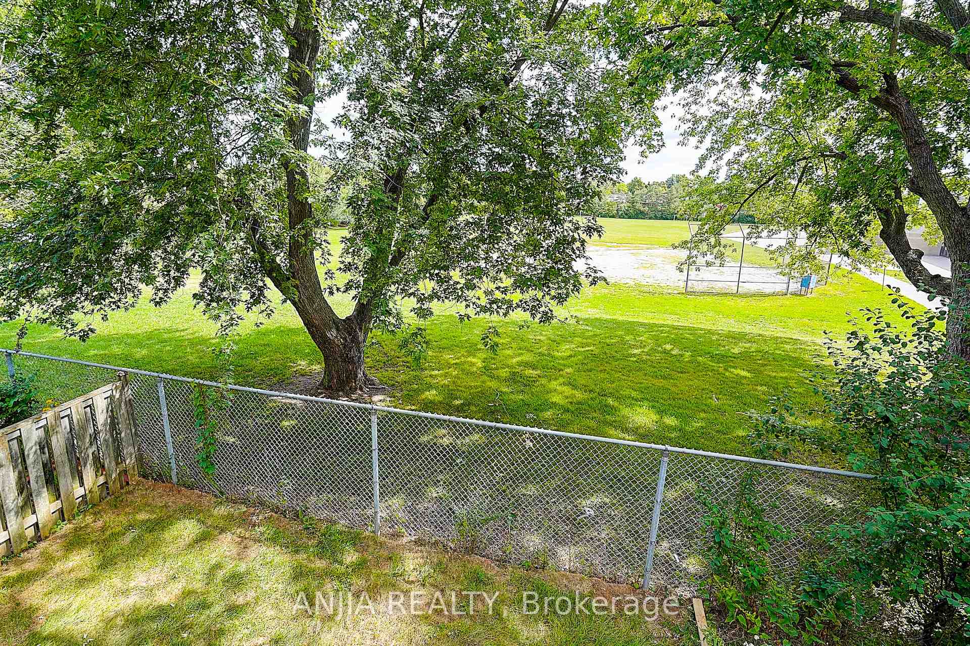 Photo 7 of (Lower Level)40 Foxglove Court, Markham, Unionville — HOMEH