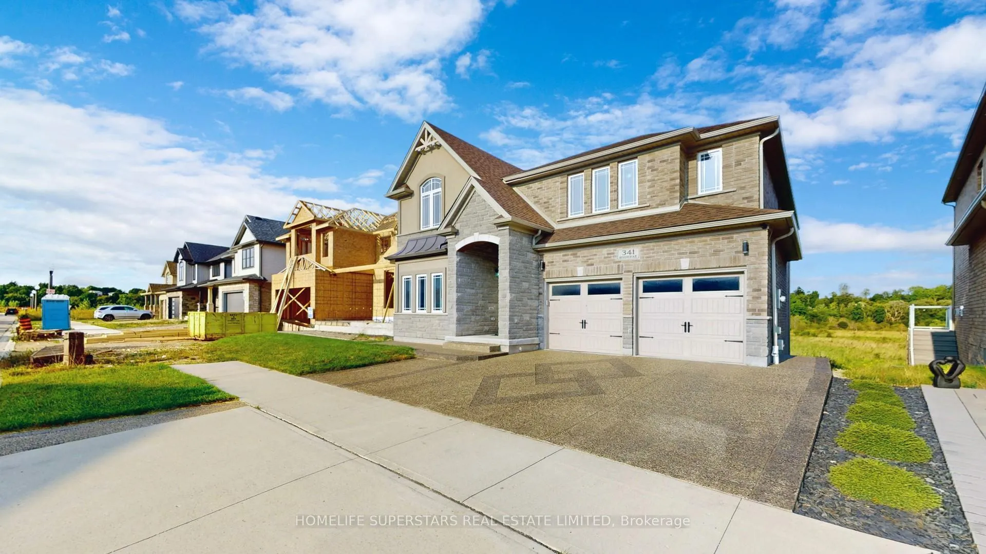 Photo 31 of 341 Rivertrail Avenue, Kitchener — HOMEH