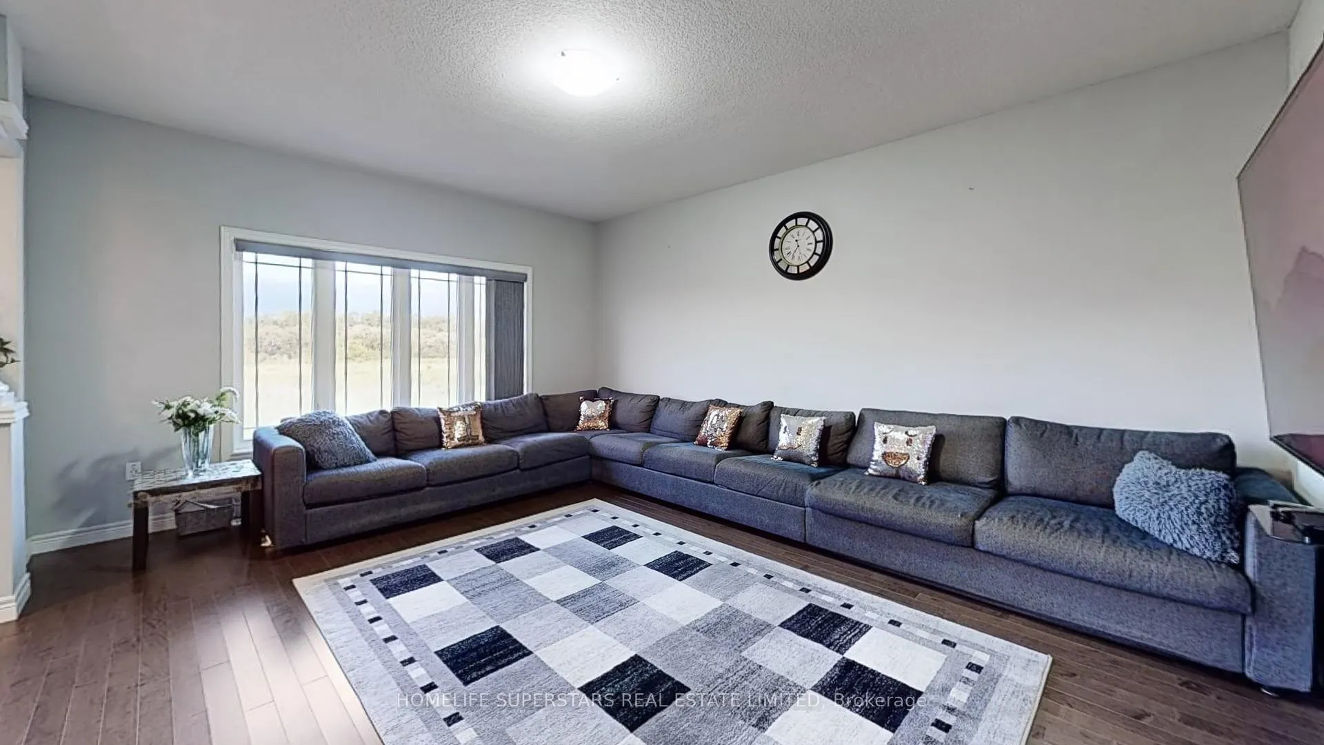 Photo 37 of 341 Rivertrail Avenue, Kitchener — HOMEH