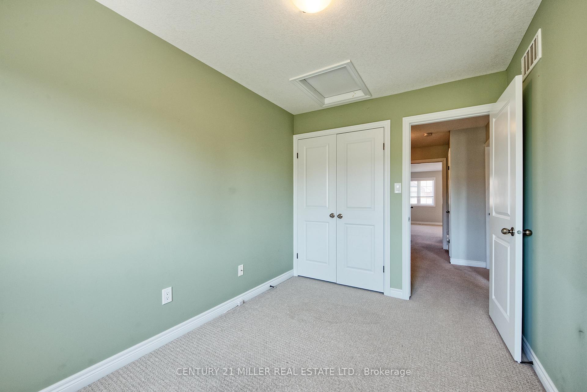 Photo 16 of Unit 5, 45 Seabreeze Crescent, Hamilton, Stoney Creek — HOMEH