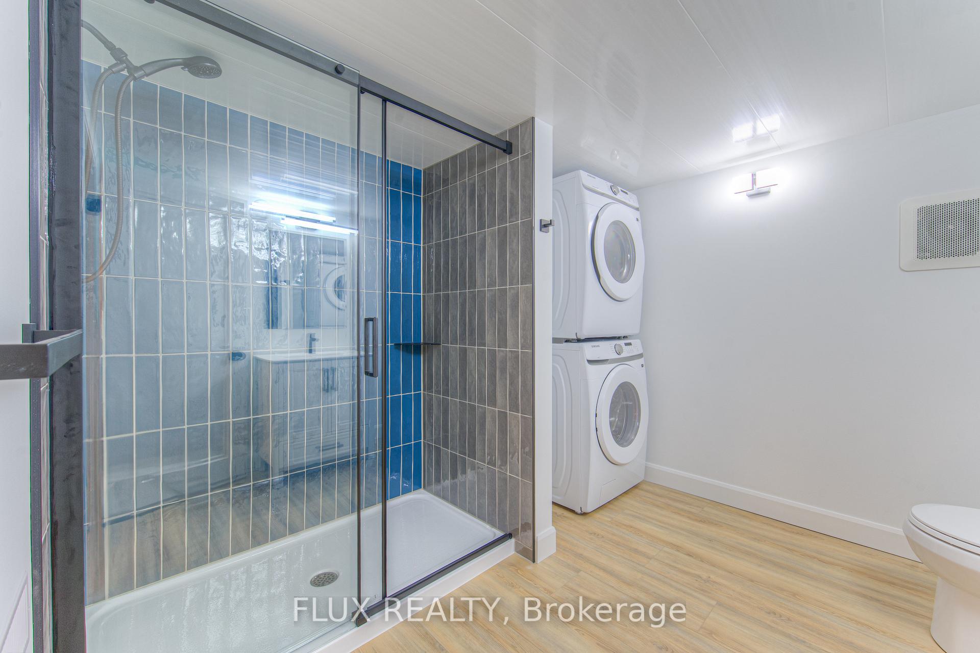 Photo 13 of 320 Highland Road E, Kitchener — HOMEH