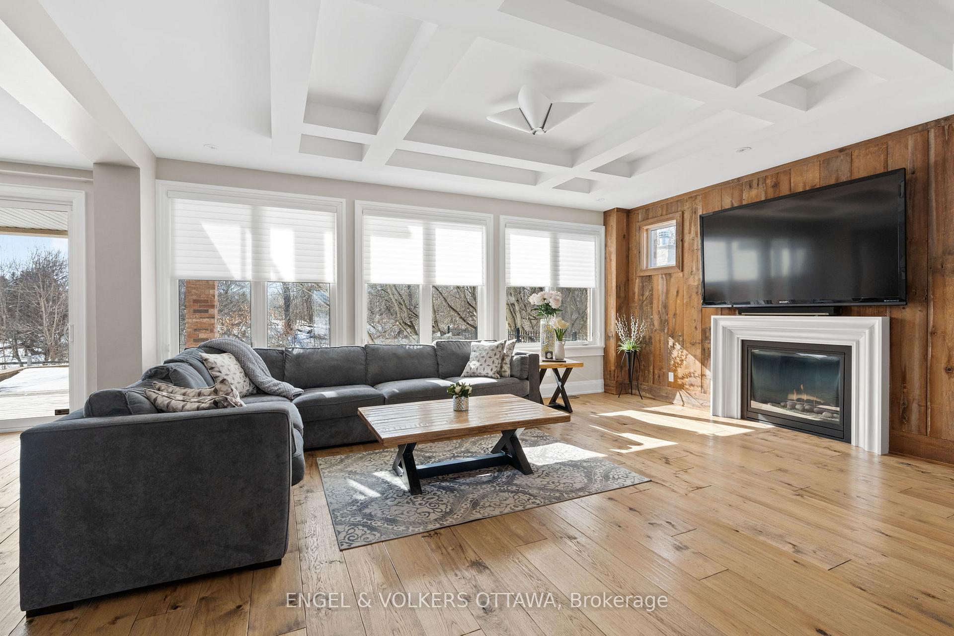 Photo 11 of 110 Gray Willow Place, Ottawa, Manotick Village & Manotick Estates — HOMEH