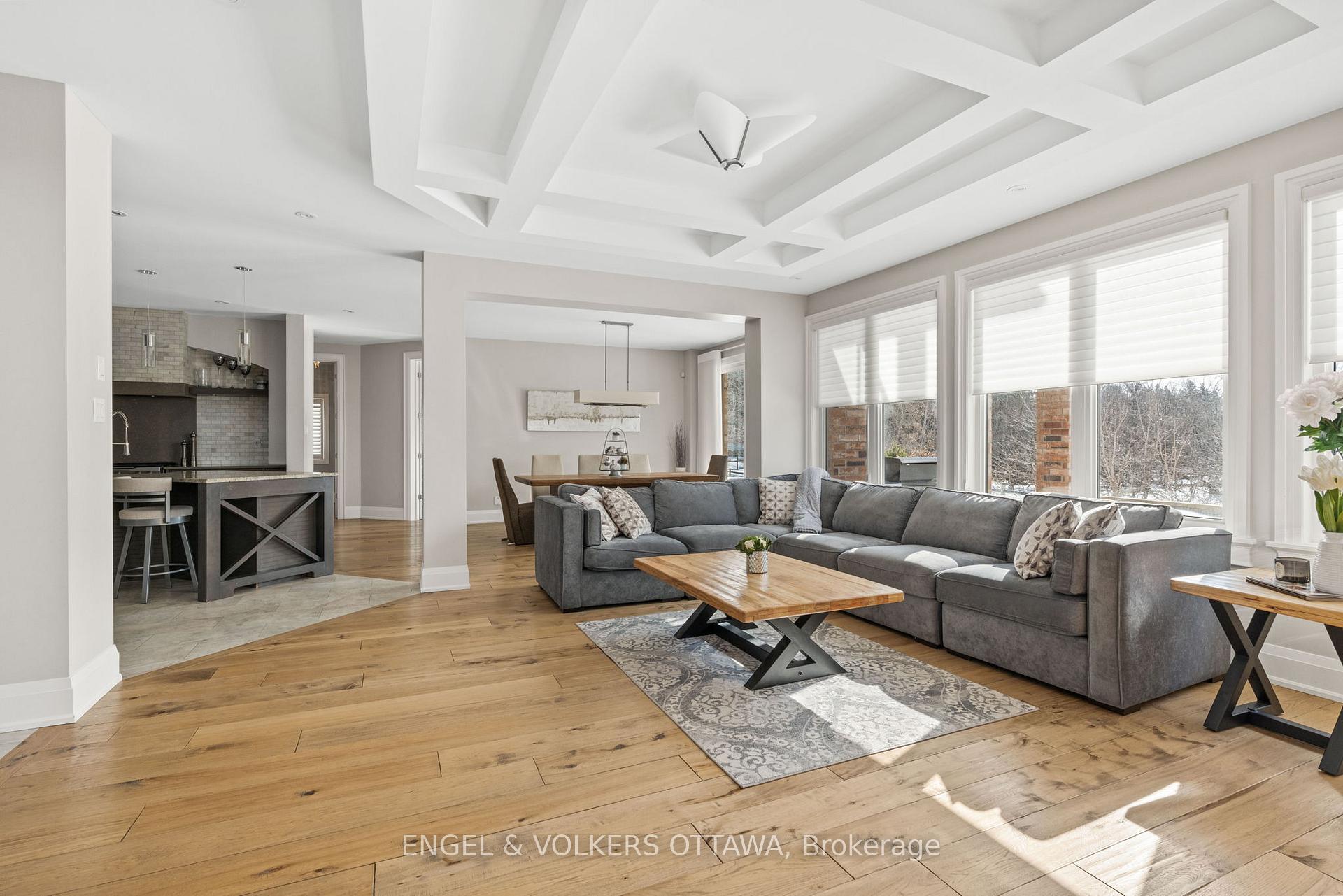 Photo 12 of 110 Gray Willow Place, Ottawa, Manotick Village & Manotick Estates — HOMEH