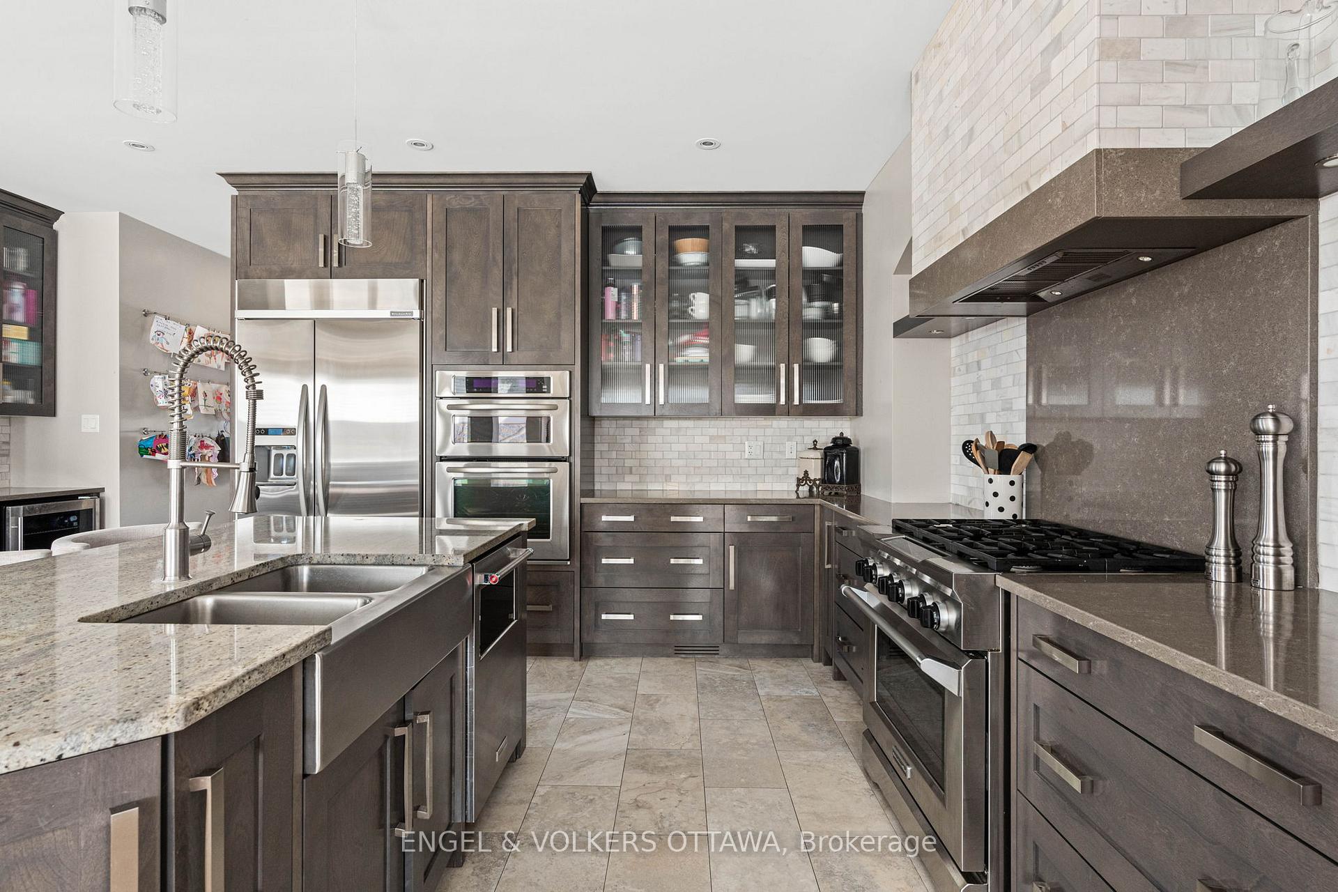 Photo 16 of 110 Gray Willow Place, Ottawa, Manotick Village & Manotick Estates — HOMEH