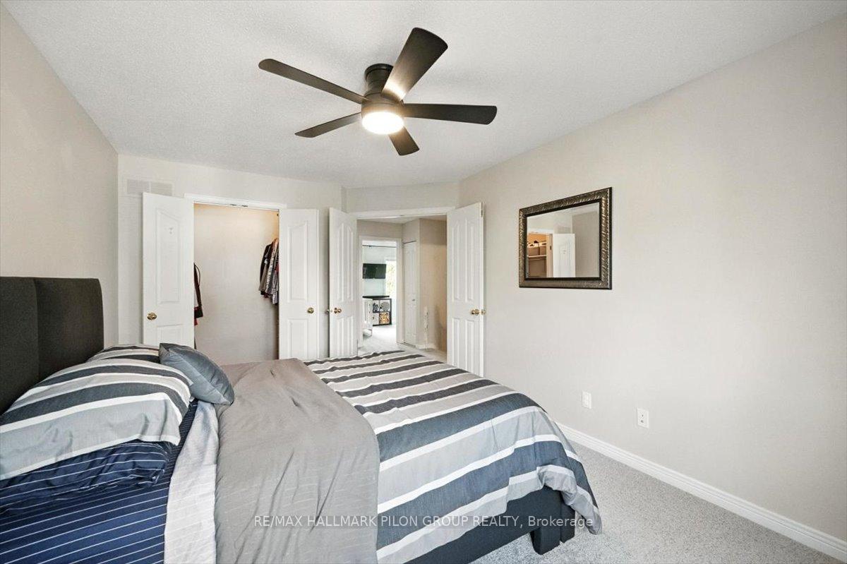 Photo 16 of 27 Saddlesmith Circle, Ottawa, Kanata - Emerald Meadows/Trailwest — HOMEH
