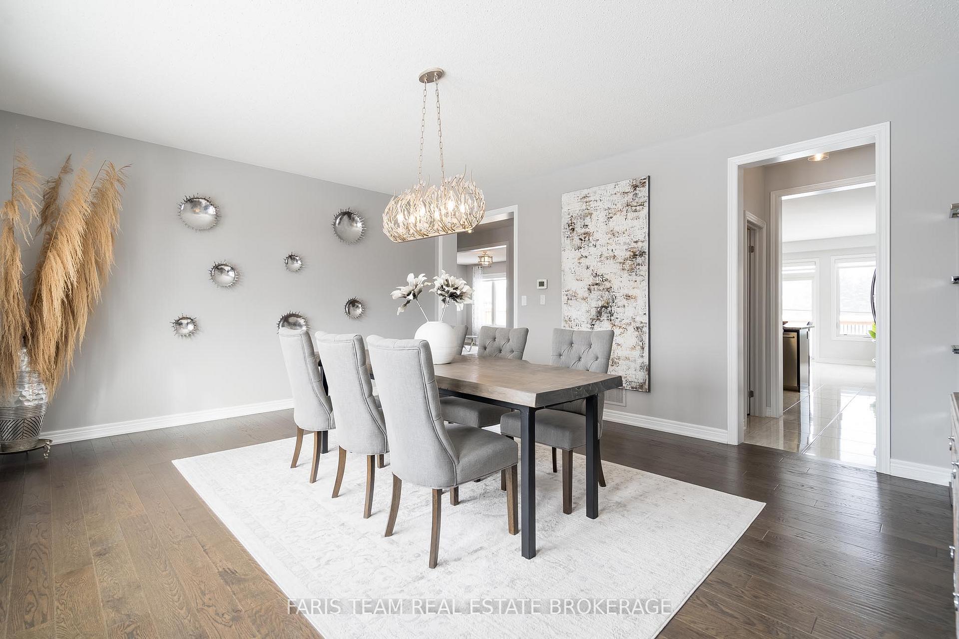 Photo 16 of 72 Heritage Road, Innisfil, Cookstown — HOMEH