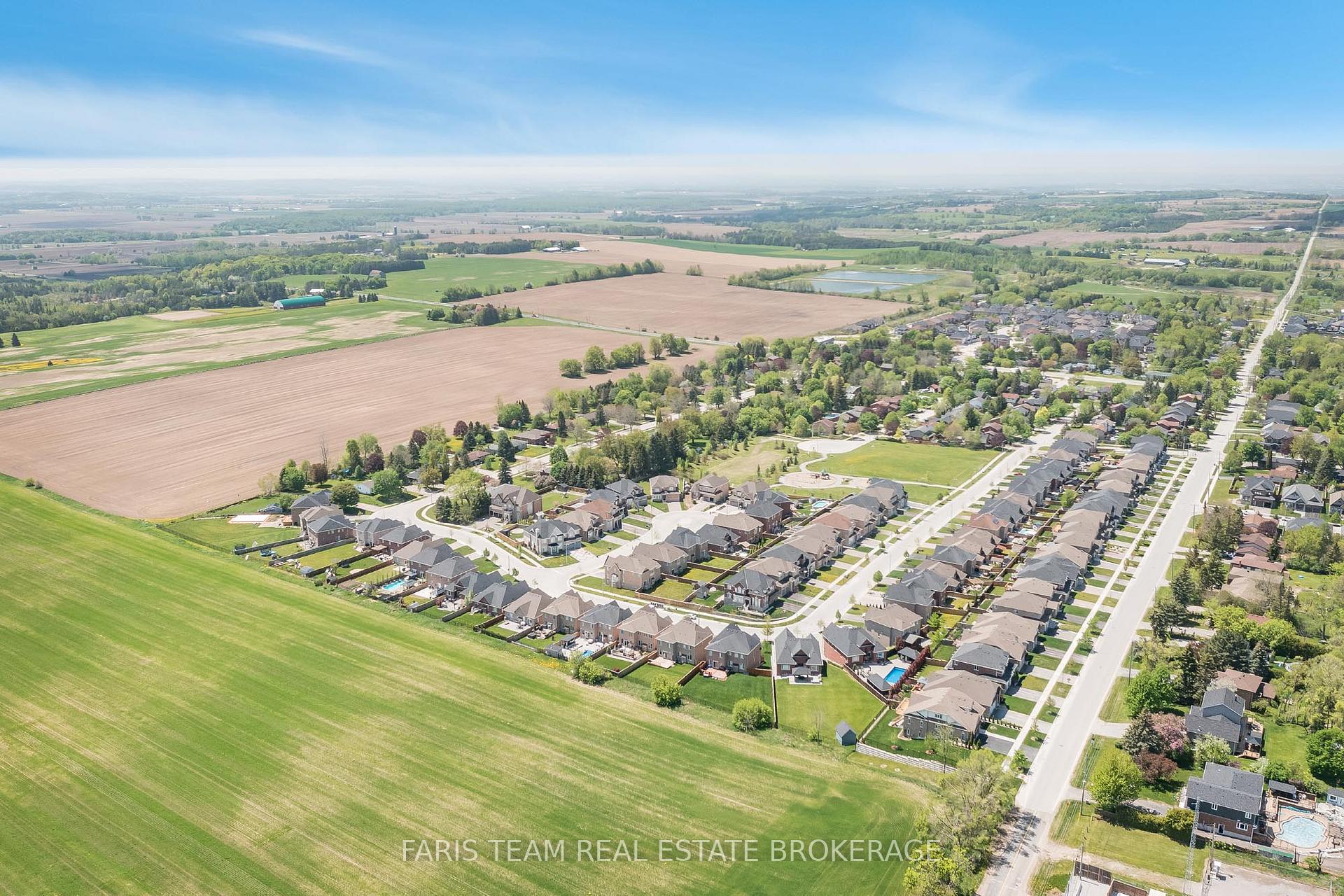 Photo 45 of 72 Heritage Road, Innisfil, Cookstown — HOMEH