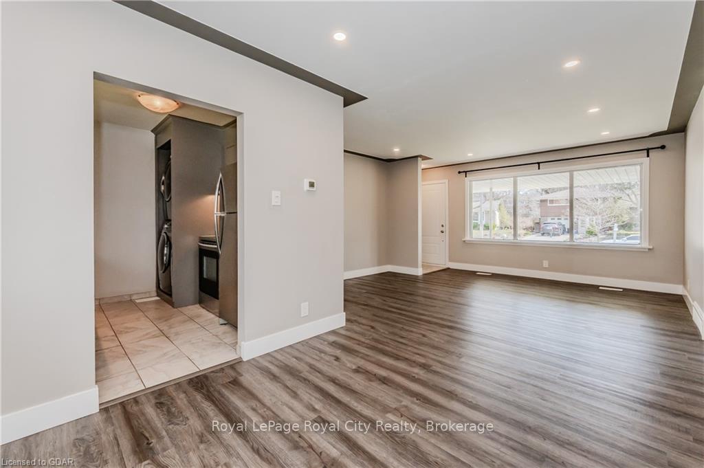 Photo 9 of Unit UPPER, 65 Village Road, Kitchener — HOMEH