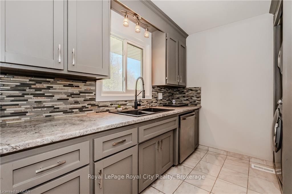 Photo 10 of Unit UPPER, 65 Village Road, Kitchener — HOMEH