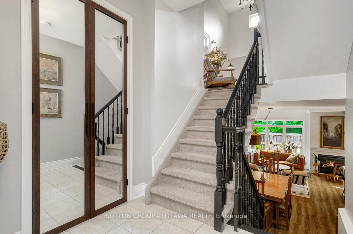 Photo 5 of 59 Village Walk Private, Ottawa, Manotick Village & Manotick Estates — HOMEH