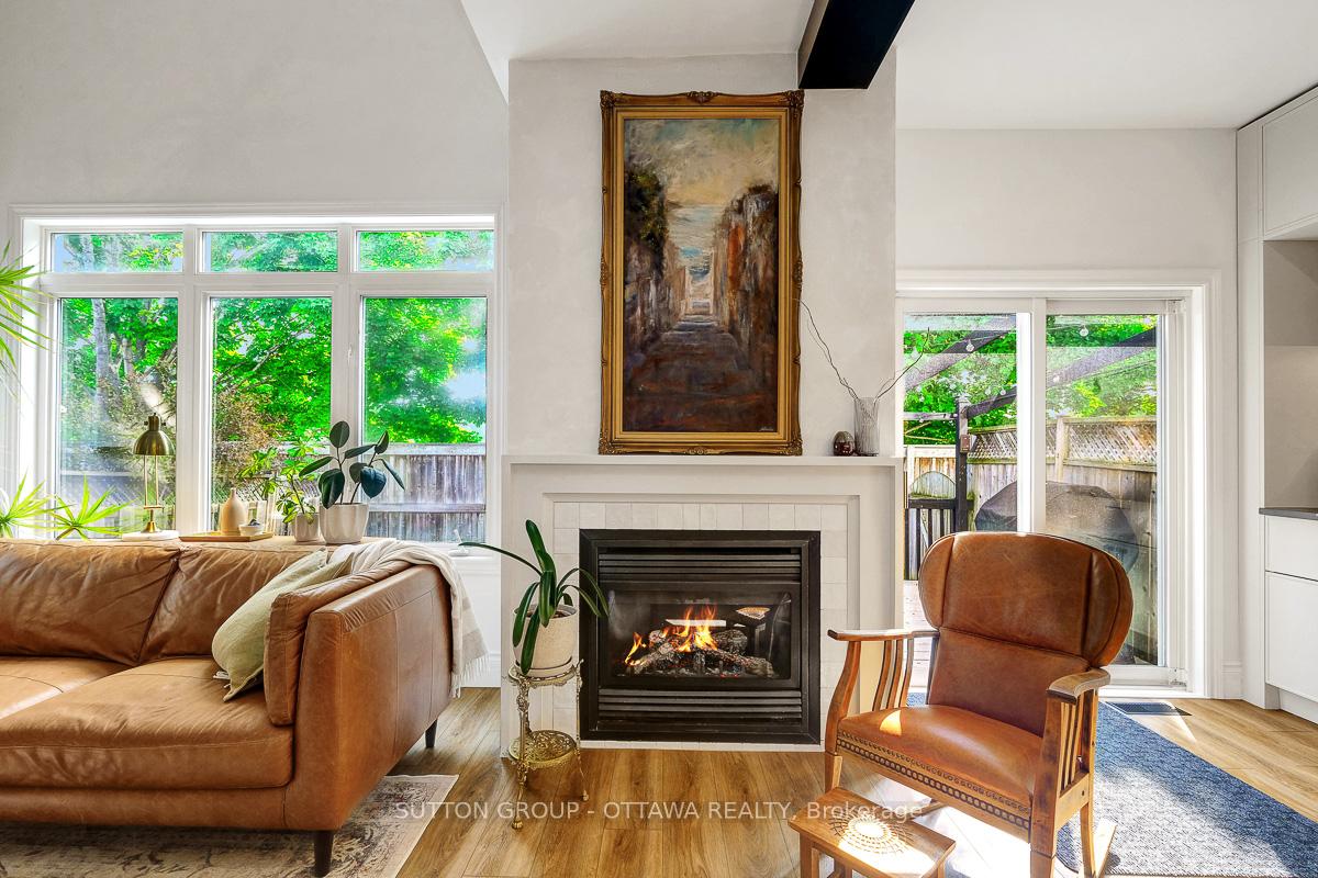 Photo 11 of 59 Village Walk Private, Ottawa, Manotick Village & Manotick Estates — HOMEH