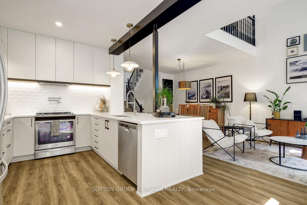 Photo 17 of 59 Village Walk Private, Ottawa, Manotick Village & Manotick Estates — HOMEH
