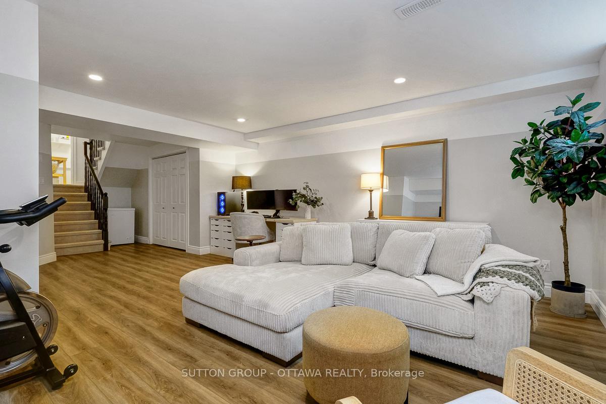 Photo 39 of 59 Village Walk Private, Ottawa, Manotick Village & Manotick Estates — HOMEH