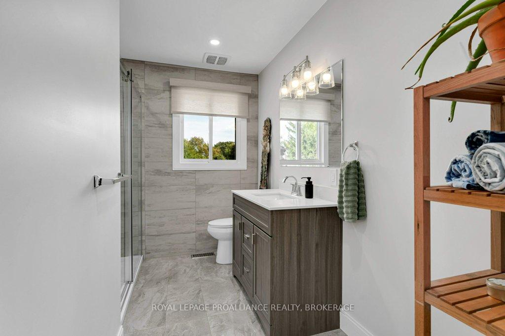 Photo 25 of 4 Glenaire Mews, Kingston, West of Sir John A. Blvd — HOMEH