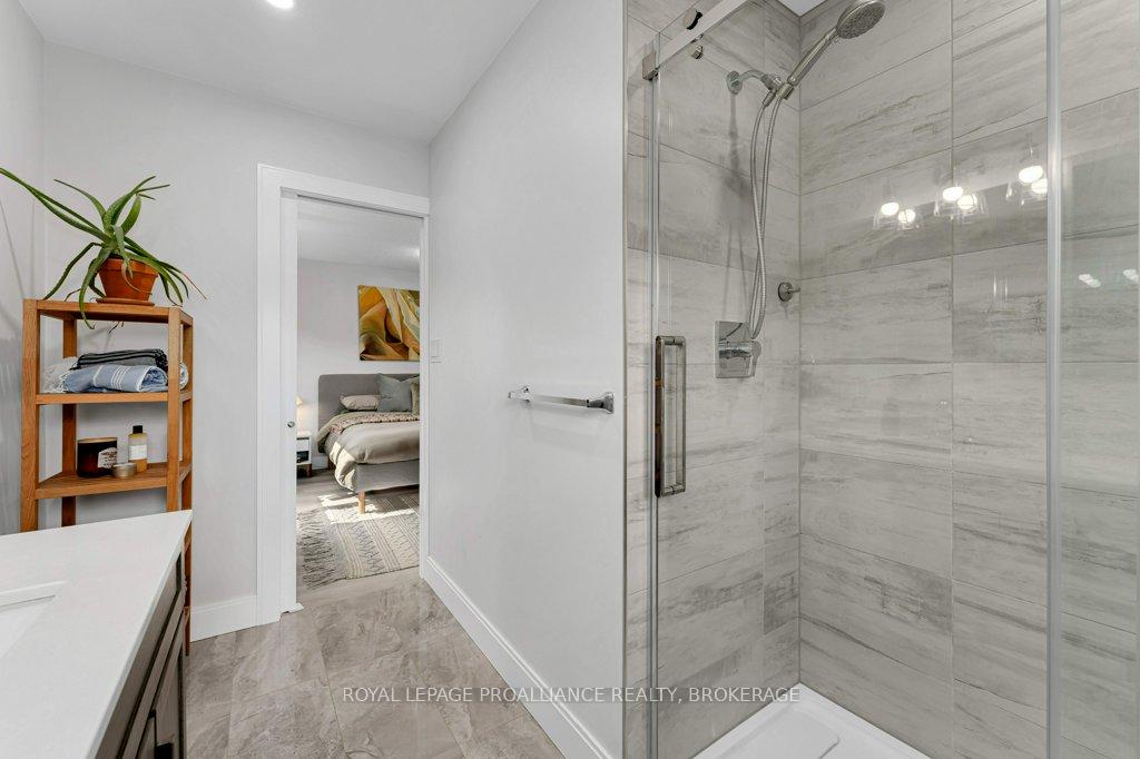 Photo 26 of 4 Glenaire Mews, Kingston, West of Sir John A. Blvd — HOMEH