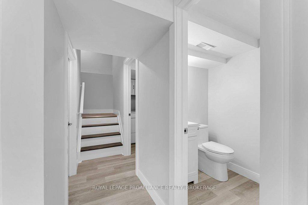 Photo 32 of 4 Glenaire Mews, Kingston, West of Sir John A. Blvd — HOMEH