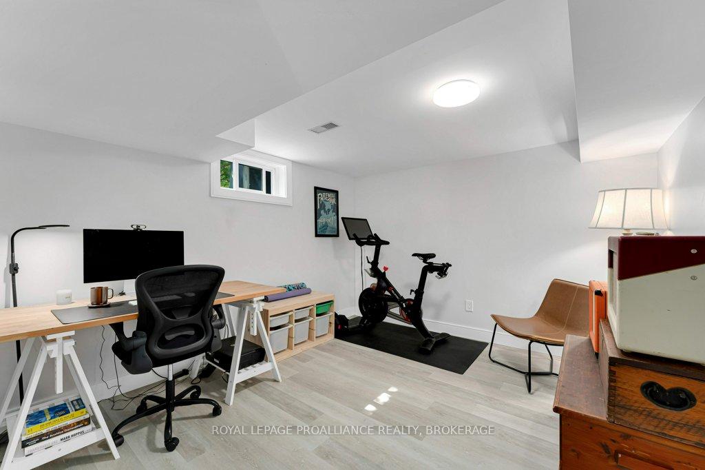 Photo 36 of 4 Glenaire Mews, Kingston, West of Sir John A. Blvd — HOMEH